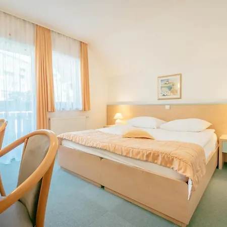 Garni Miklic Hotel