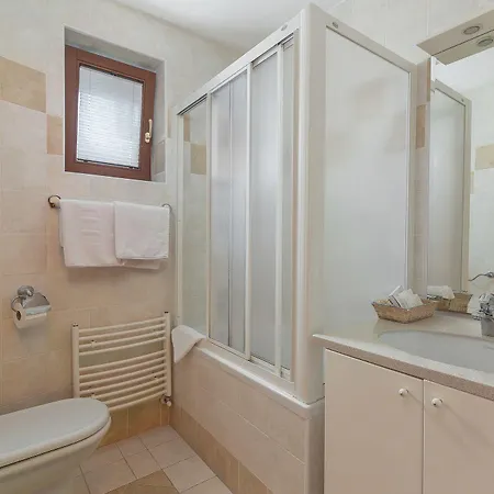 Otel Garni Miklic 3*