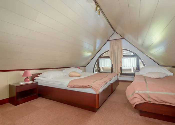 Hotel Garni Miklic 3*