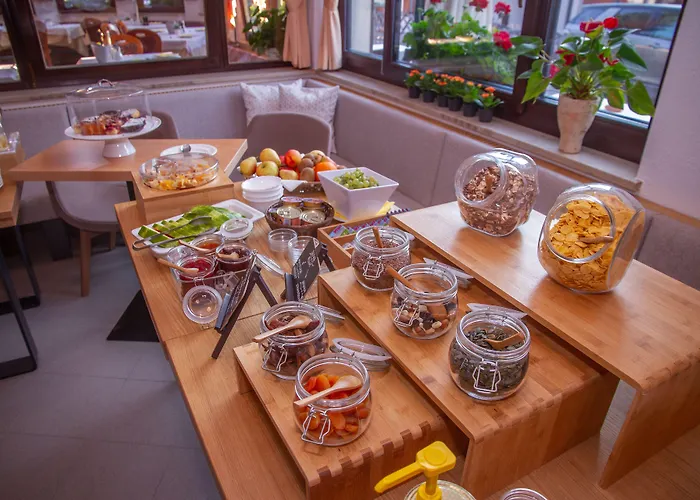 Garni Miklic Hotel 3*